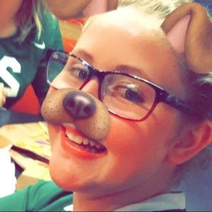 Meet your Posher, Bailey